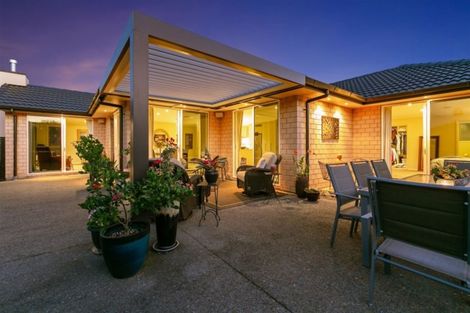 Photo of property in 7 Laura Avenue, Ohauiti, Tauranga, 3112