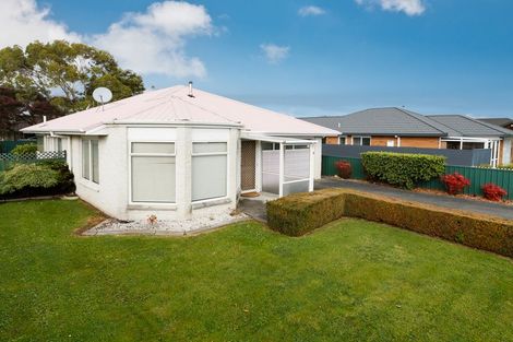 Photo of property in 3 Fairs Road, Milson, Palmerston North, 4414