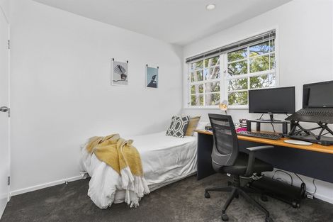 Photo of property in 8 Illana Place, Ranui, Auckland, 0612