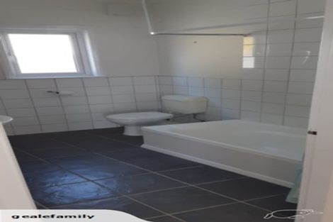 Photo of property in 78 Strathmore Avenue, Strathmore Park, Wellington, 6022