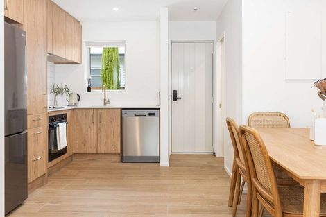 Photo of property in 3/160 Hills Road, Edgeware, Christchurch, 8013