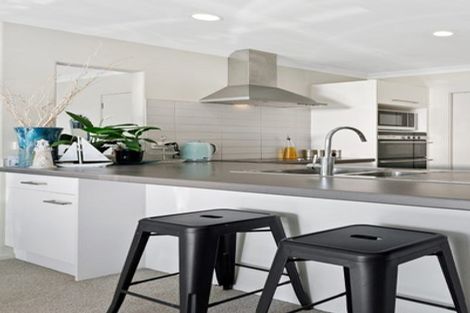 Photo of property in 18a Parkvale Road, Otumoetai, Tauranga, 3110