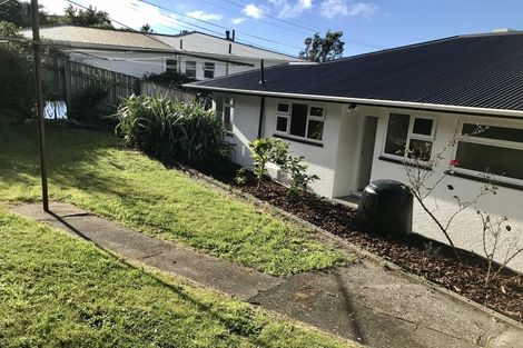 Photo of property in 12 Monowai Road, Johnsonville, Wellington, 6037