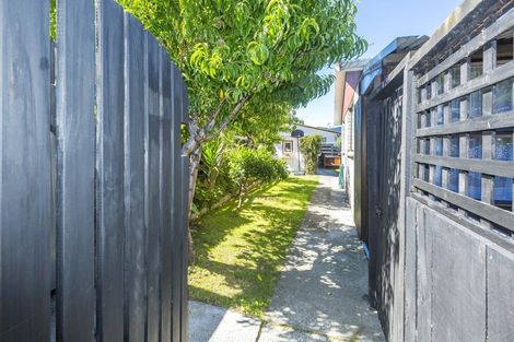 Photo of property in 9b Kansas Grove, Totara Park, Upper Hutt, 5018