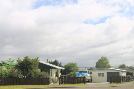 Photo of property in 6 Reid Grove, Richmond Heights, Taupo, 3330
