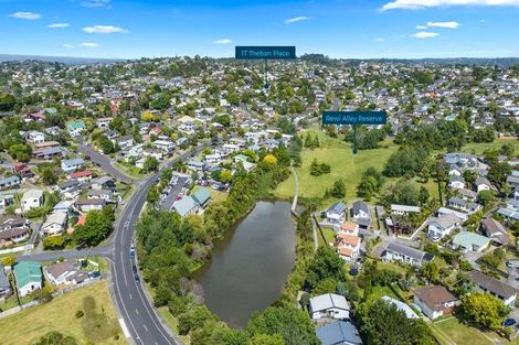 Photo of property in 17 Theban Place, Totara Vale, Auckland, 0629