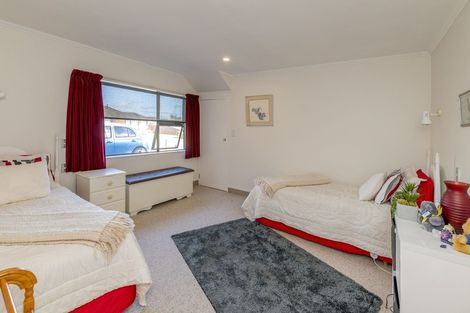 Photo of property in 5 Lynch Grove, Levin, 5510