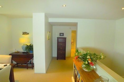 Photo of property in Sanctum Apartment, 10 Ebor Street, Te Aro, Wellington, 6011