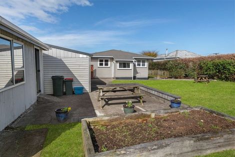 Photo of property in 68 Cloten Road, Stratford, 4332