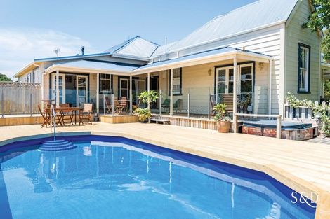 Photo of property in 73 Owhiwa Road, Parua Bay, Onerahi, 0192