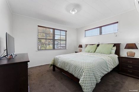 Photo of property in 28 Fairdale Avenue, Red Hill, Papakura, 2110