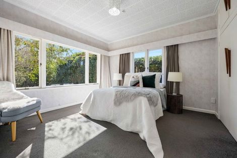 Photo of property in 18 Duncan Road, St Andrews, Hamilton, 3200