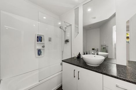 Photo of property in 186 Sandwich Road, St Andrews, Hamilton, 3200