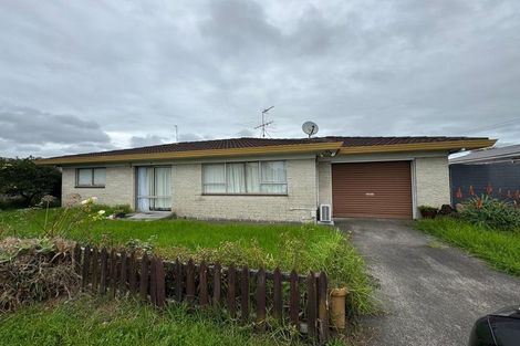 Photo of property in 2/69 Settlement Road, Papakura, 2110