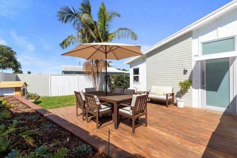 Photo of property in 7 Alice Lane, Papamoa Beach, Papamoa, 3118
