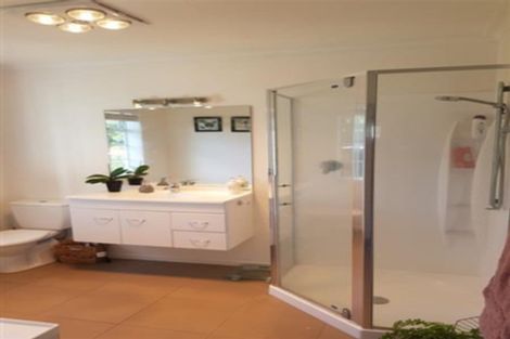 Photo of property in 23 Awanui Street, Merrilands, New Plymouth, 4312