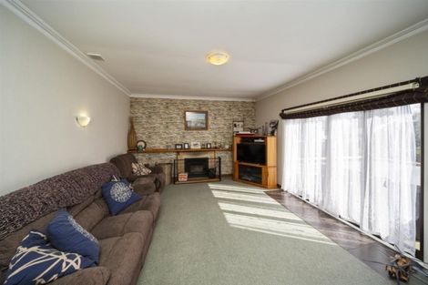 Photo of property in 77 Camberwell Road, Hawera, 4610