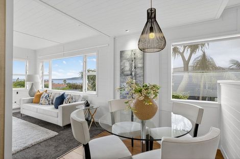 Photo of property in 29 Peter Terrace, Castor Bay, Auckland, 0620