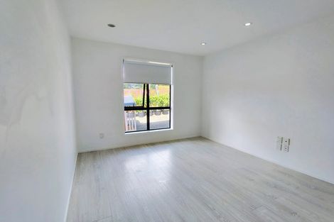 Photo of property in 61 Fernhill Way, Oteha, Auckland, 0632