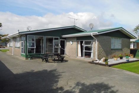 Photo of property in 55 Hoffman Street, Hokitika, 7810