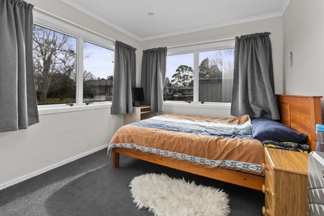 Photo of property in 1/2 Keitha Place, Glenview, Hamilton, 3206