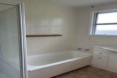 Photo of property in 76 Aurora Terrace, Hillcrest, Hamilton, 3216