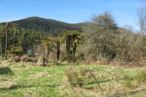 Photo of property in 13 Cambridge Street, Taylorville, Greymouth, 7805