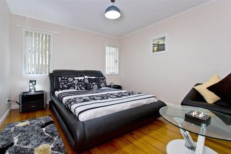 Photo of property in 119 Bolton Street, Blockhouse Bay, Auckland, 0600
