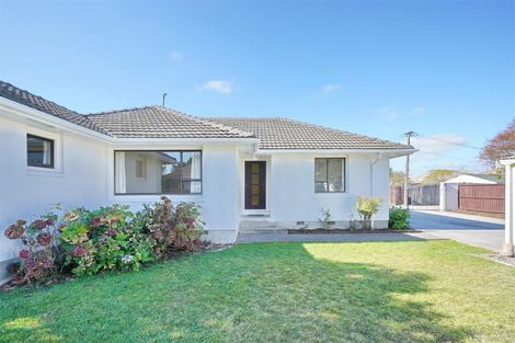 Photo of property in 88c Maidstone Road, Ilam, Christchurch, 8041