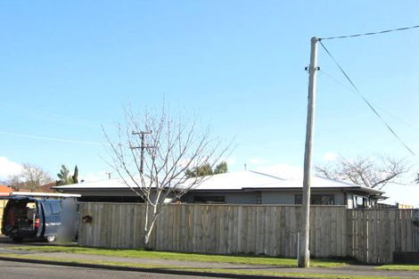 Photo of property in 42 Lismore Street, Strandon, New Plymouth, 4312