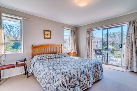 Photo of property in 19 Duxford Crescent, Fairfield, Dunedin, 9018