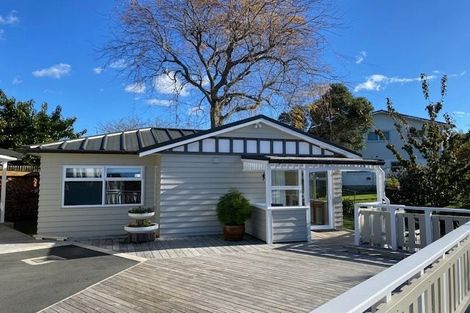 Photo of property in 14 Sale Street, Cockle Bay, Auckland, 2014