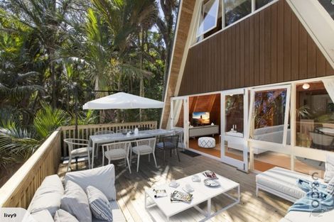 Photo of property in 123 Motutara Road, Muriwai, Waimauku, 0881