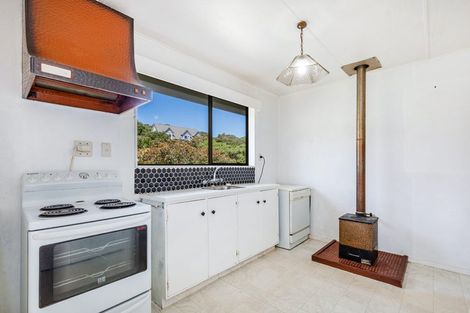 Photo of property in 49 Kinloch Place, Papakowhai, Porirua, 5024