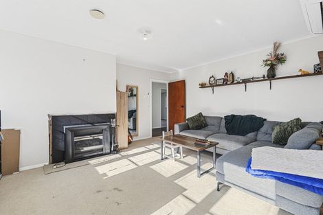 Photo of property in 70 Glenpark Avenue, Frankleigh Park, New Plymouth, 4310
