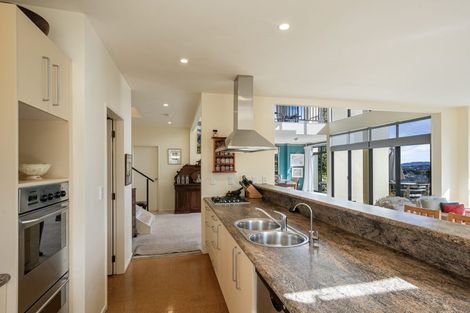 Photo of property in 142 Winara Avenue, Waikanae, 5036