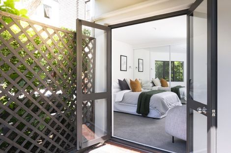 Photo of property in Norfolk Apartments, 7 Ramsgate Terrace, Mairangi Bay, Auckland, 0630