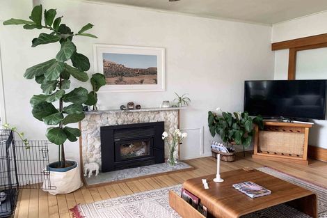 Photo of property in 9 Blue Way, Glendene, Auckland, 0602