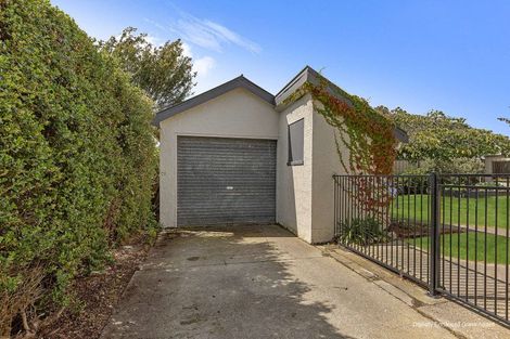 Photo of property in 5 Park Street, Gore, 9710