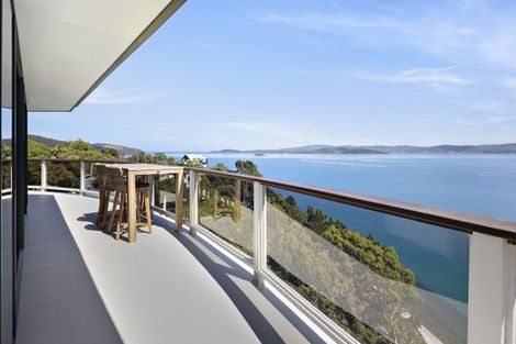 Photo of property in 55 Ferry Road, Days Bay, Lower Hutt, 5013