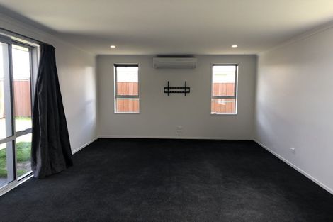 Photo of property in 11 Haremoor Way, Rolleston, 7615