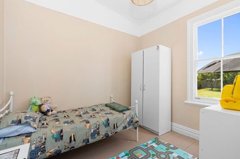 Photo of property in 14 Russell Street, Foxton, 4814