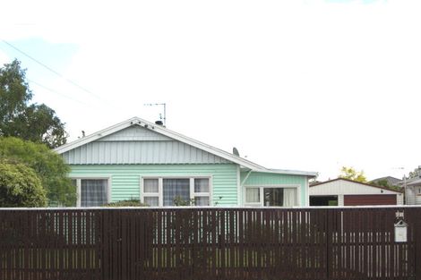 Photo of property in 23 Stapletons Road, Richmond, Christchurch, 8013