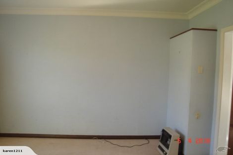 Photo of property in 89 Queenwood Road, Levin, 5510