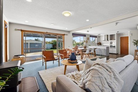 Photo of property in 15 Rata Street, Taradale, Napier, 4112