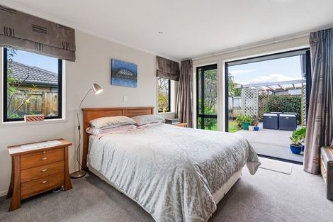 Photo of property in 33 Carrington Drive, Papamoa Beach, Papamoa, 3118