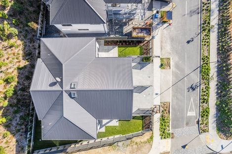 Photo of property in 3a Koreke Close, Kenepuru, 5022