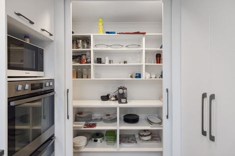 Photo of property in 19 Puhirake Crescent, Pyes Pa, Tauranga, 3112