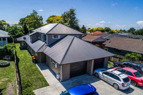 Photo of property in 205 College Street, West End, Palmerston North, 4412