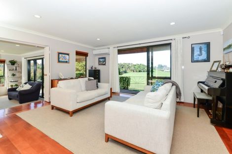 Photo of property in 1 Limousin Place, Grandview Heights, Hamilton, 3200